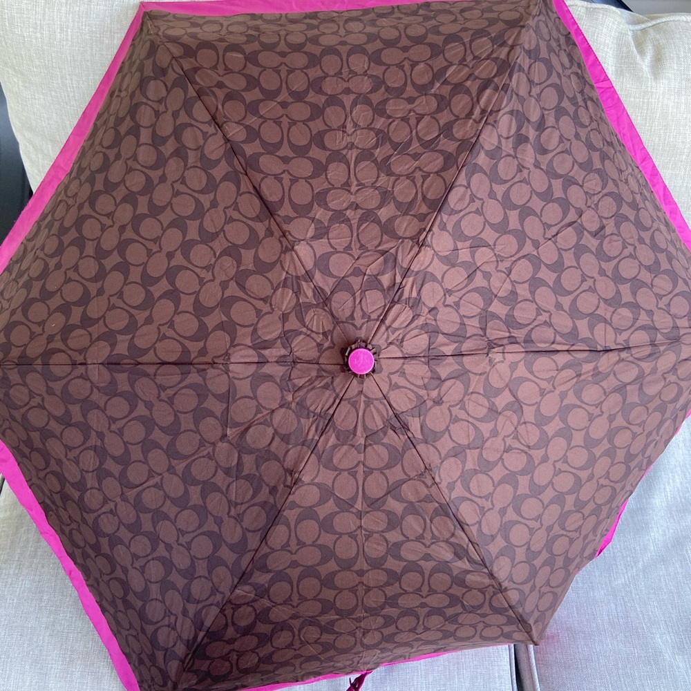 Coach umbrellaa